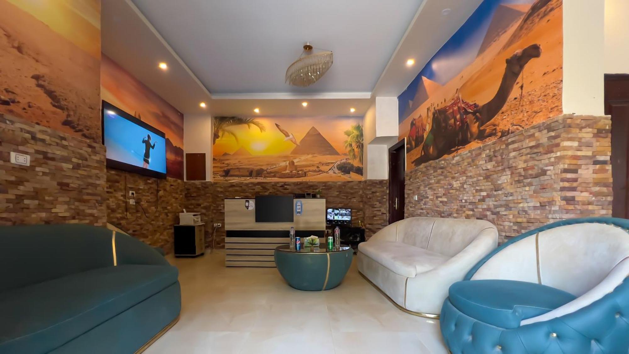 Pyramids Express View Hotel Kafret el-Gabal Buitenkant foto