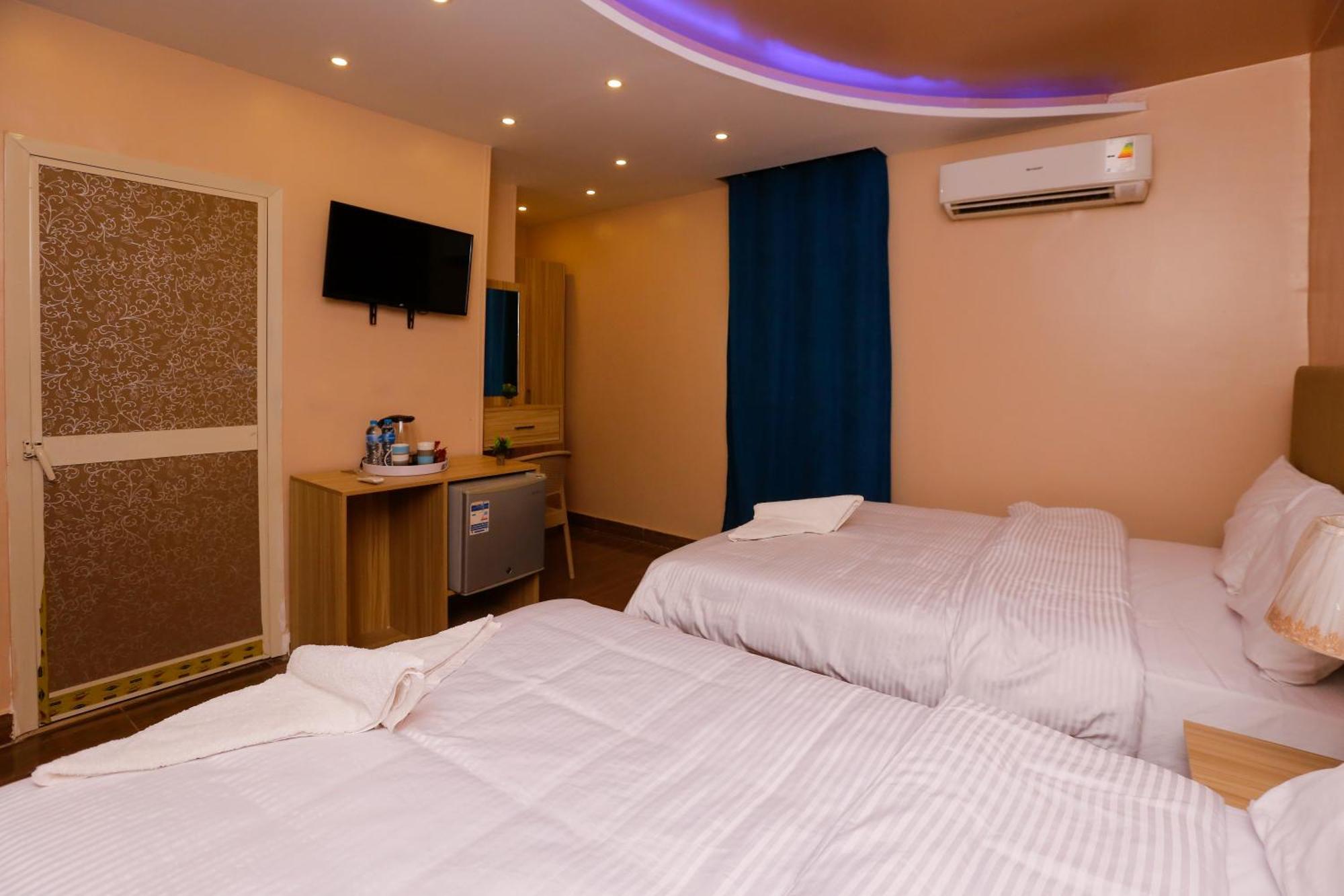 Pyramids Express View Hotel Kafret el-Gabal Buitenkant foto